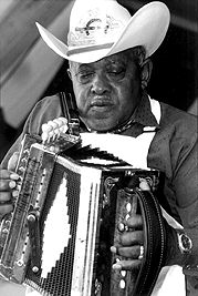 Famous Jazz Oldtimer.  Do you know who this is?